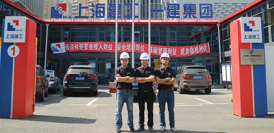 專業(yè)地坪翻新服務(wù)團(tuán)隊(duì)